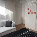 Joline Private Guest Downtown Appartement