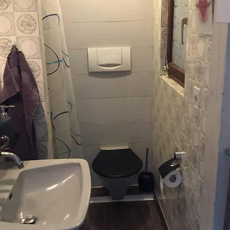 Joline Private Guest Downtown Апартаменты *