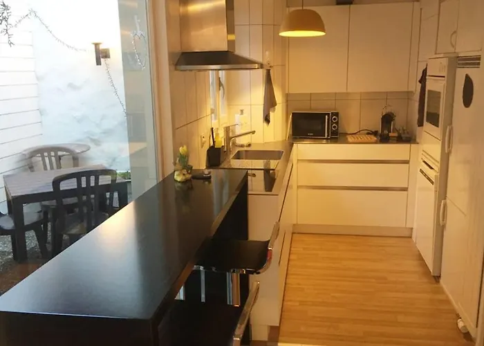 Appartement Joline Private Guest Downtown Nidau