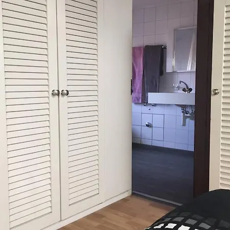 Joline Private Guest Downtown Apartament