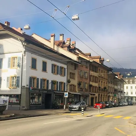 Joline Private Guest Downtown * Nidau